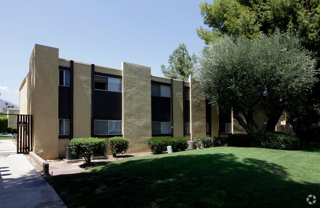 Foto del edificio - Panorama Apartments