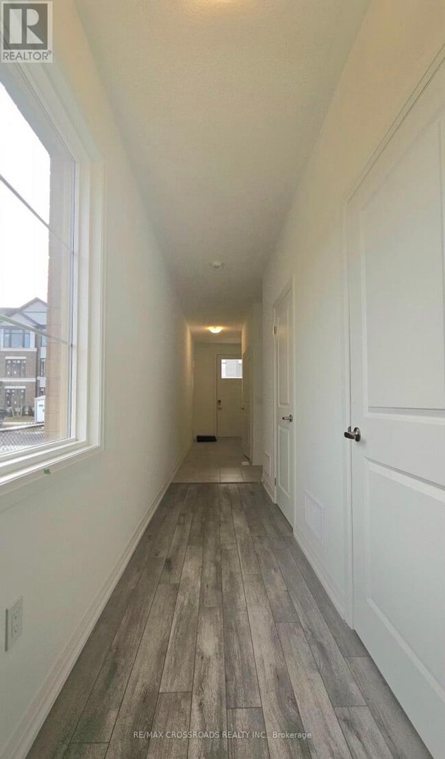 Photo du bâtiment - 474 Provident Wy