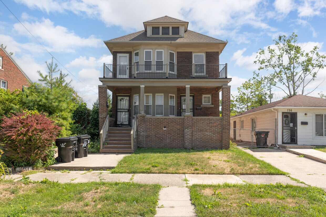 732 Ashland St Unit Lower, Detroit, MI 48215 Apartments in Detroit