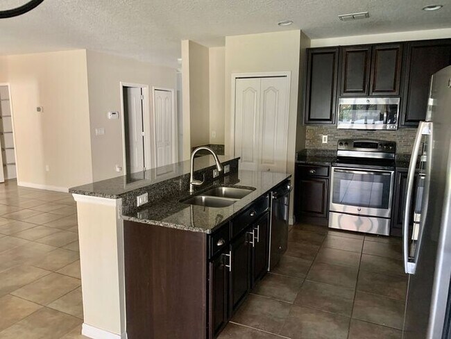 Foto del edificio - Home in Emerald Lake- Kissimmee