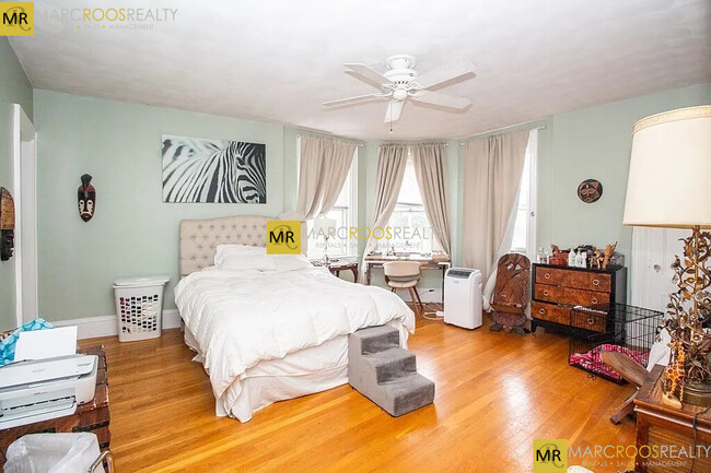 Foto del edificio - 236 Cypress St