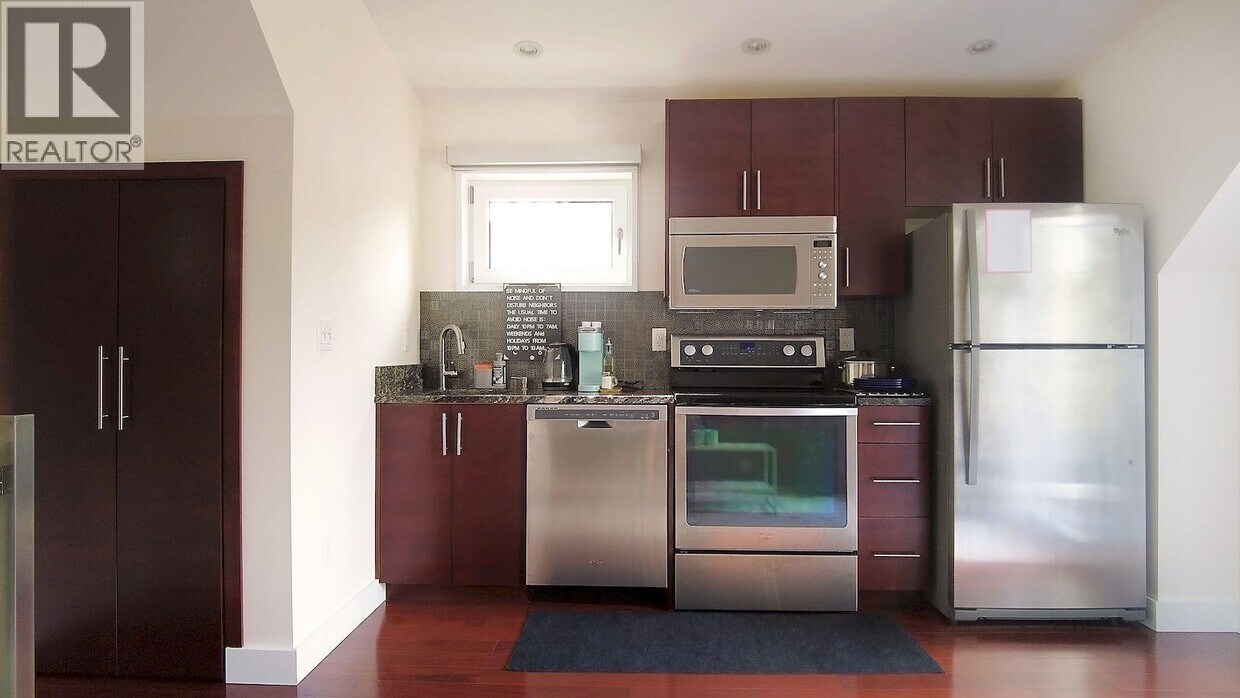 Photo du bâtiment - 4465 W 7th Ave