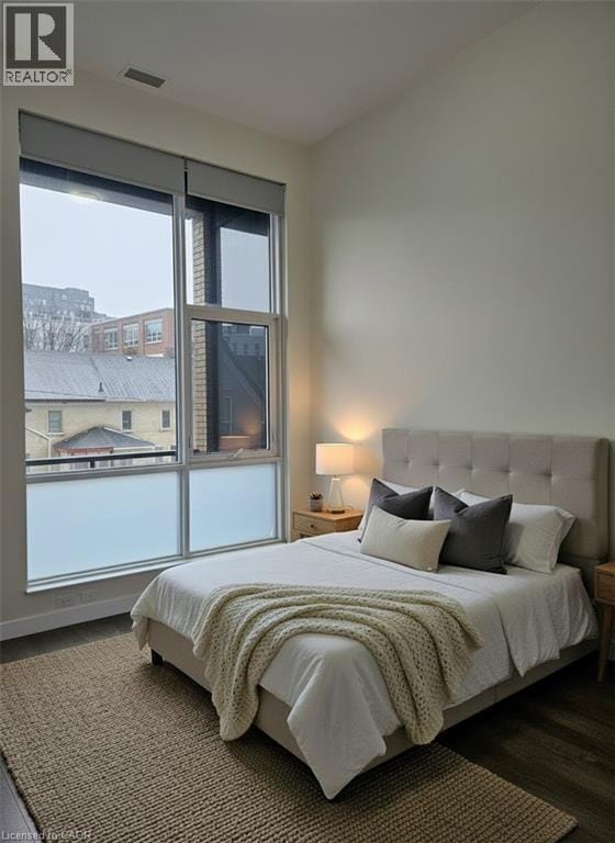 Building Photo - 100 Garment St