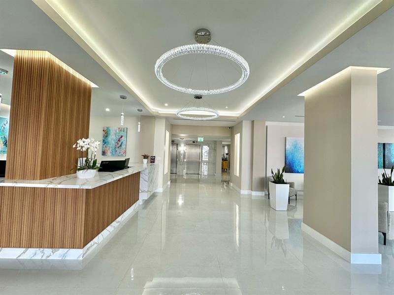 Foto principal - 2401 S Ocean Dr