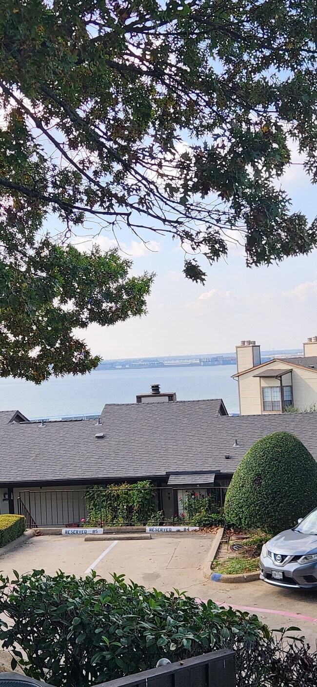 Foto del edificio - 103 Henry M Chandler Dr