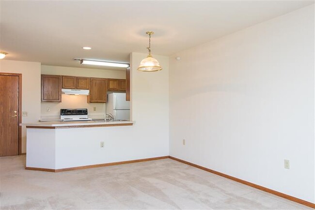 Building Photo - Foxbrook Senior Apartments