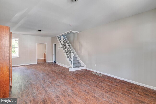Building Photo - 829 N 50th St