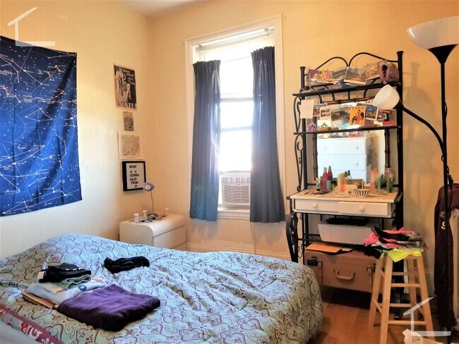 Photo - Cute 2 bed 1 bath in Boston's vibrant Sout... House
