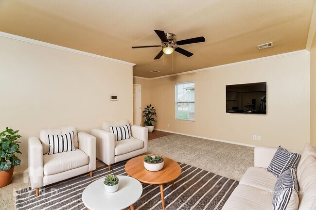 Foto del edificio - 5805 N 33rd St