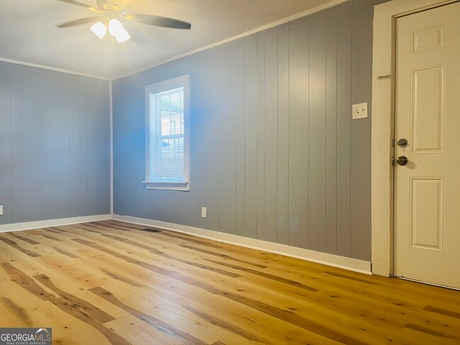 Building Photo - 103 Addie St