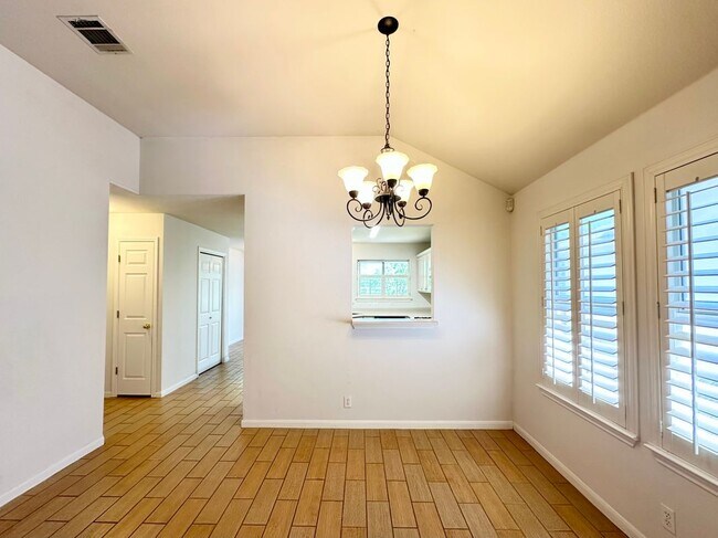 Foto del edificio - 21417 Grand National Ave