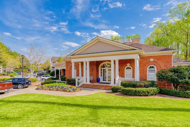 Building Photo - Veranda Estates