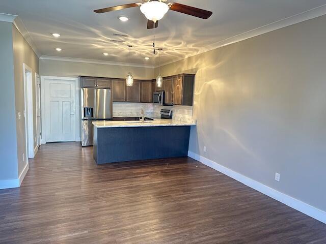 Building Photo - 1702 Arbor Hls Dr SE