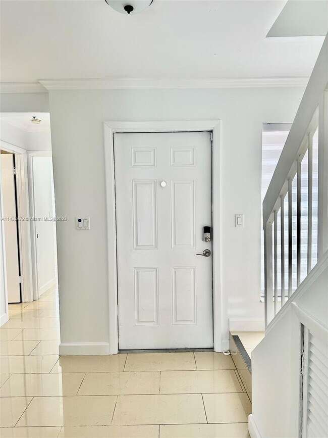Foto del edificio - 6485 SW 129th Ave