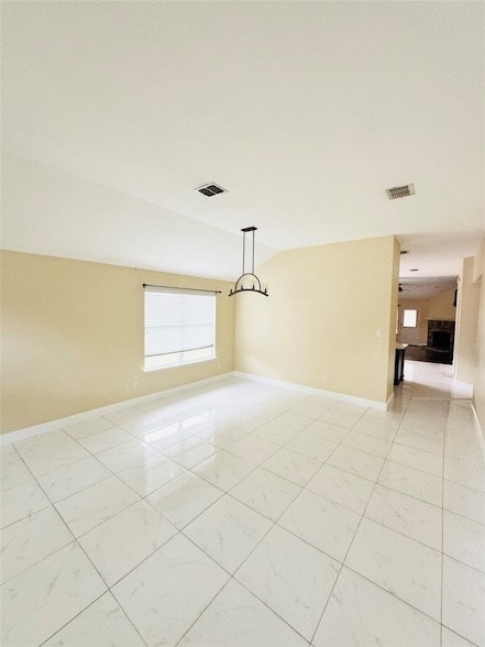 Foto del edificio - 1111 Mount Olive Ln