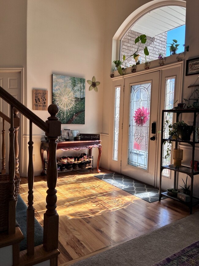 Building Photo - 6624 S Bouchelle Cv
