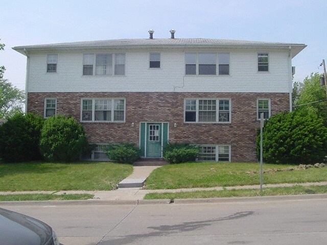 Building Photo - 3520 Bridge Ave