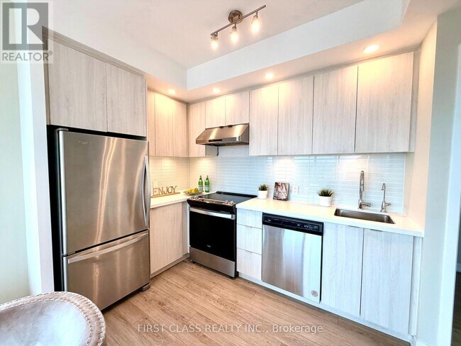 Photo du bâtiment - 8868 Yonge St