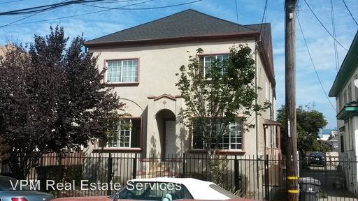 Primary Photo - 870 32nd St