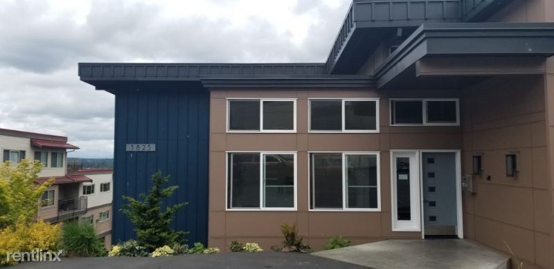 Foto principal - 3825 NE 155th Pl