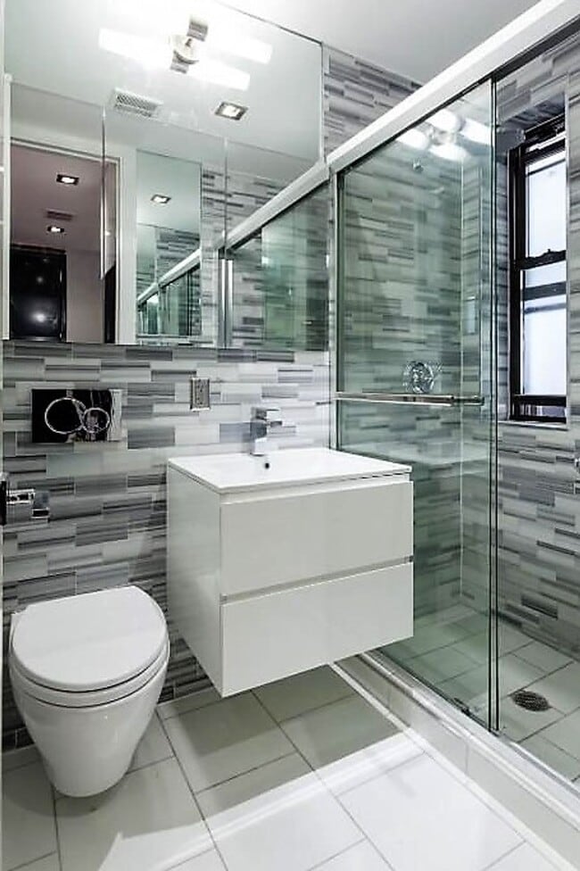 Building Photo - Second Avenue