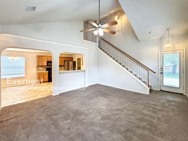 Building Photo - 1018 Monadale Trail