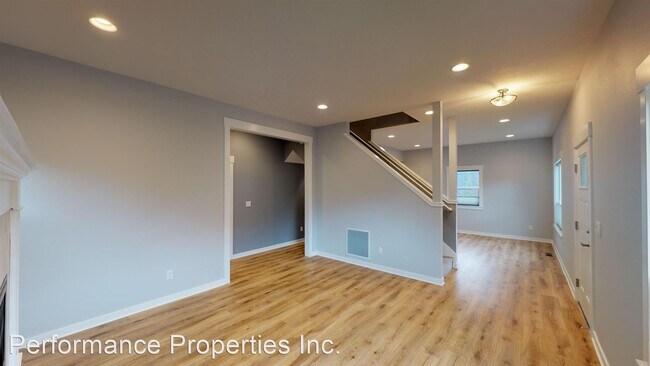Foto del edificio - 3 br, 3 bath House - 3602 SE 8th Avenue #A