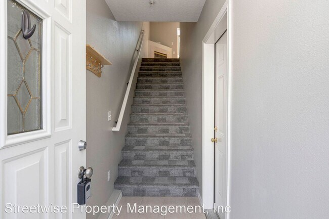 Foto del edificio - 2 br, 2.5 bath House - 19912 Poplarwood Place