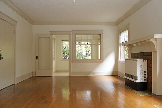 Building Photo - 1624 NE Tillamook St