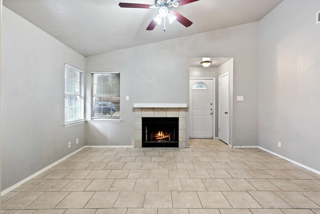 Building Photo - 10 Rawhide Cir