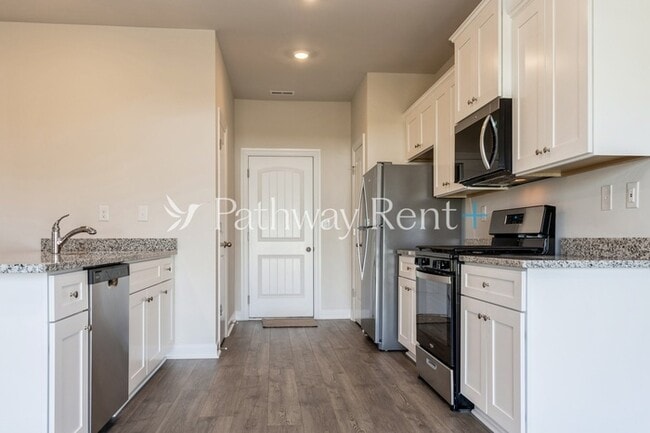 Building Photo - 2310 Nabali Wy