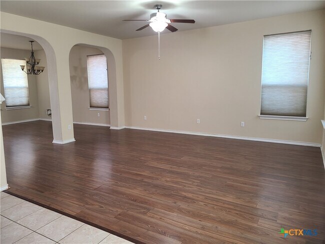 Building Photo - 3311 Rusack Dr