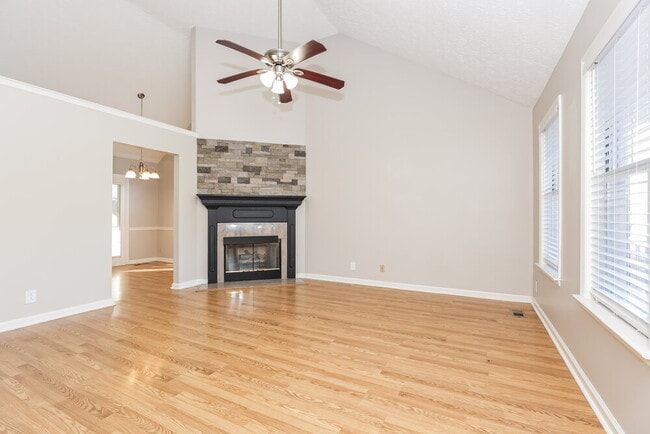 Foto del edificio - 3300 Milbridge Dr