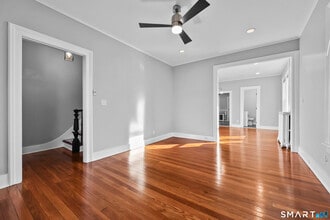 Building Photo - 59 Grand St