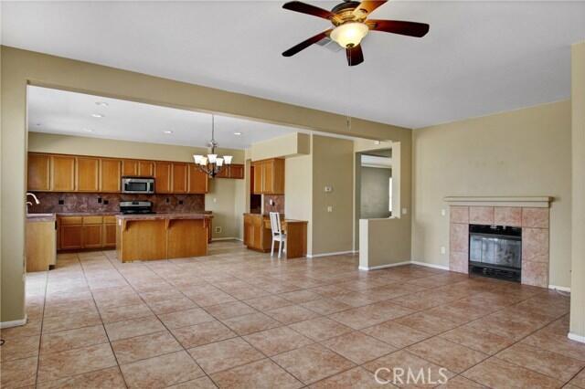 Foto del edificio - 235 Peregrine Ln