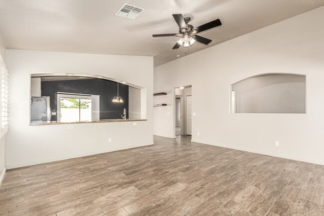 Building Photo - 3854 E Morenci Rd