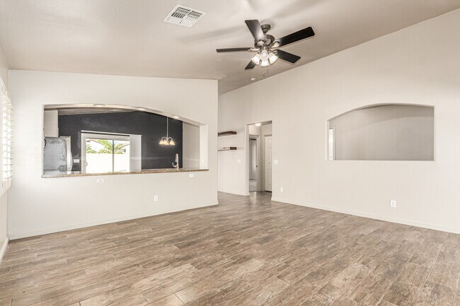 Foto del edificio - 3854 E Morenci Rd