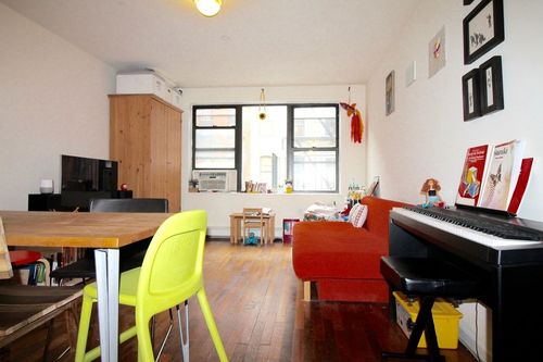 Foto del edificio - 144 Allen St