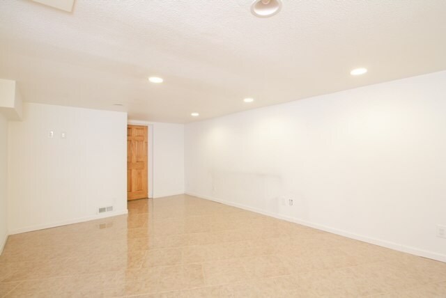 Foto del edificio - 1705 Fairacres Drive