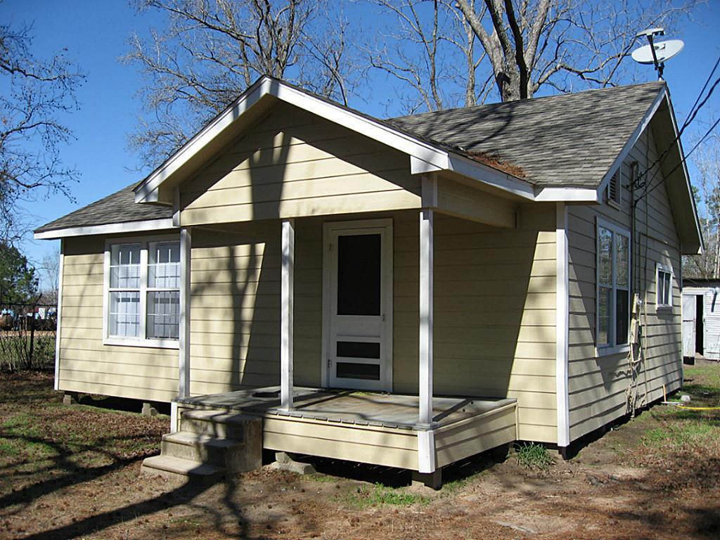 Primary Photo - 15067 Dewberry Ln