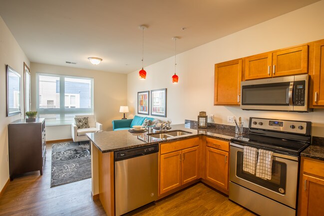 1 habitación - Veritas Village, LLC