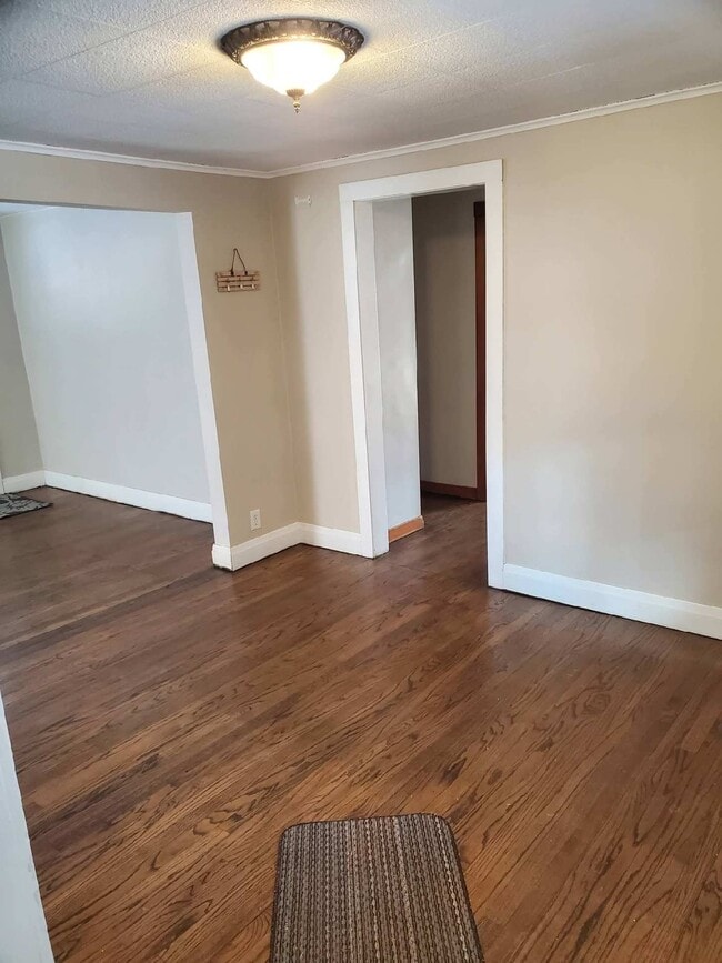 Foto del edificio - 5519 Evergreen Ave