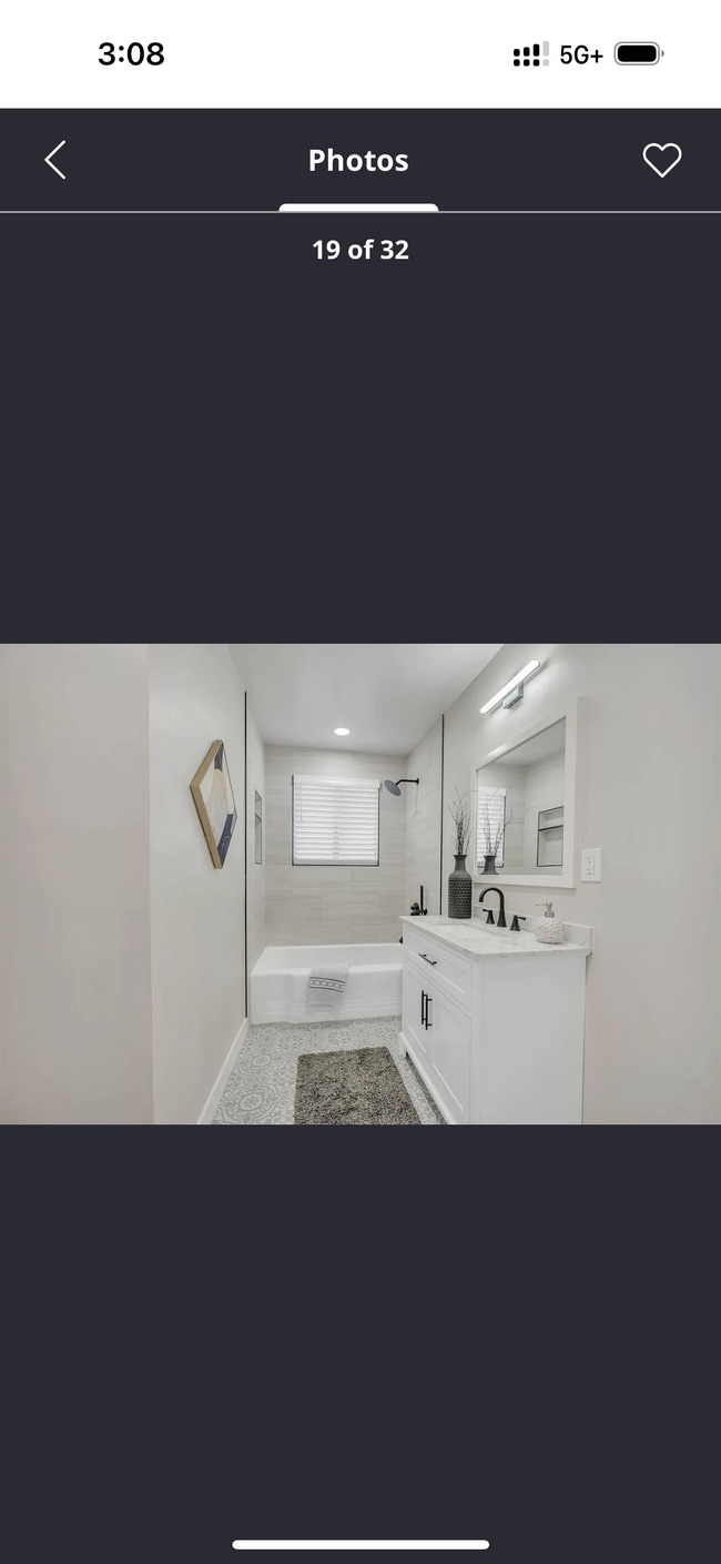 Building Photo - 4212 Lyle St