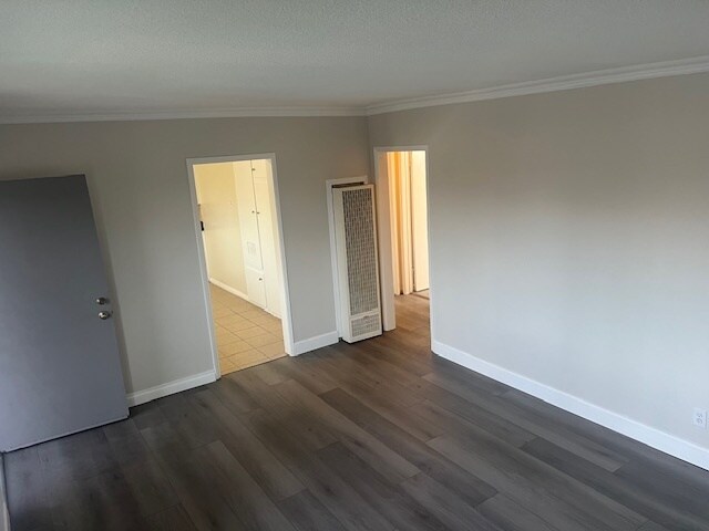 Foto del edificio - 6502 Foster Bridge Blvd