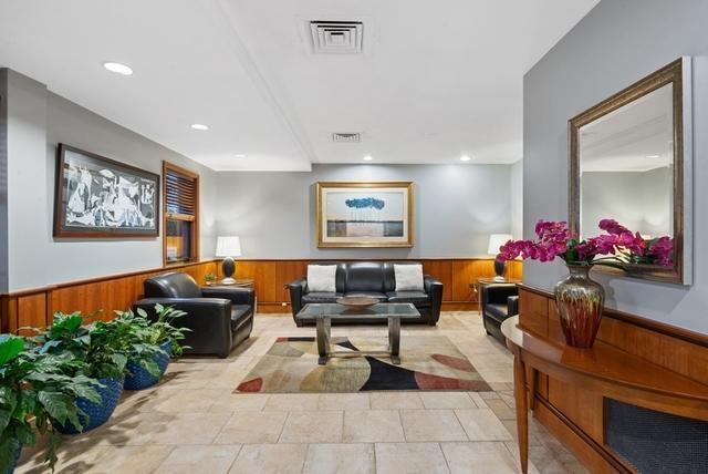 Foto del edificio - 6030 N Sheridan Rd
