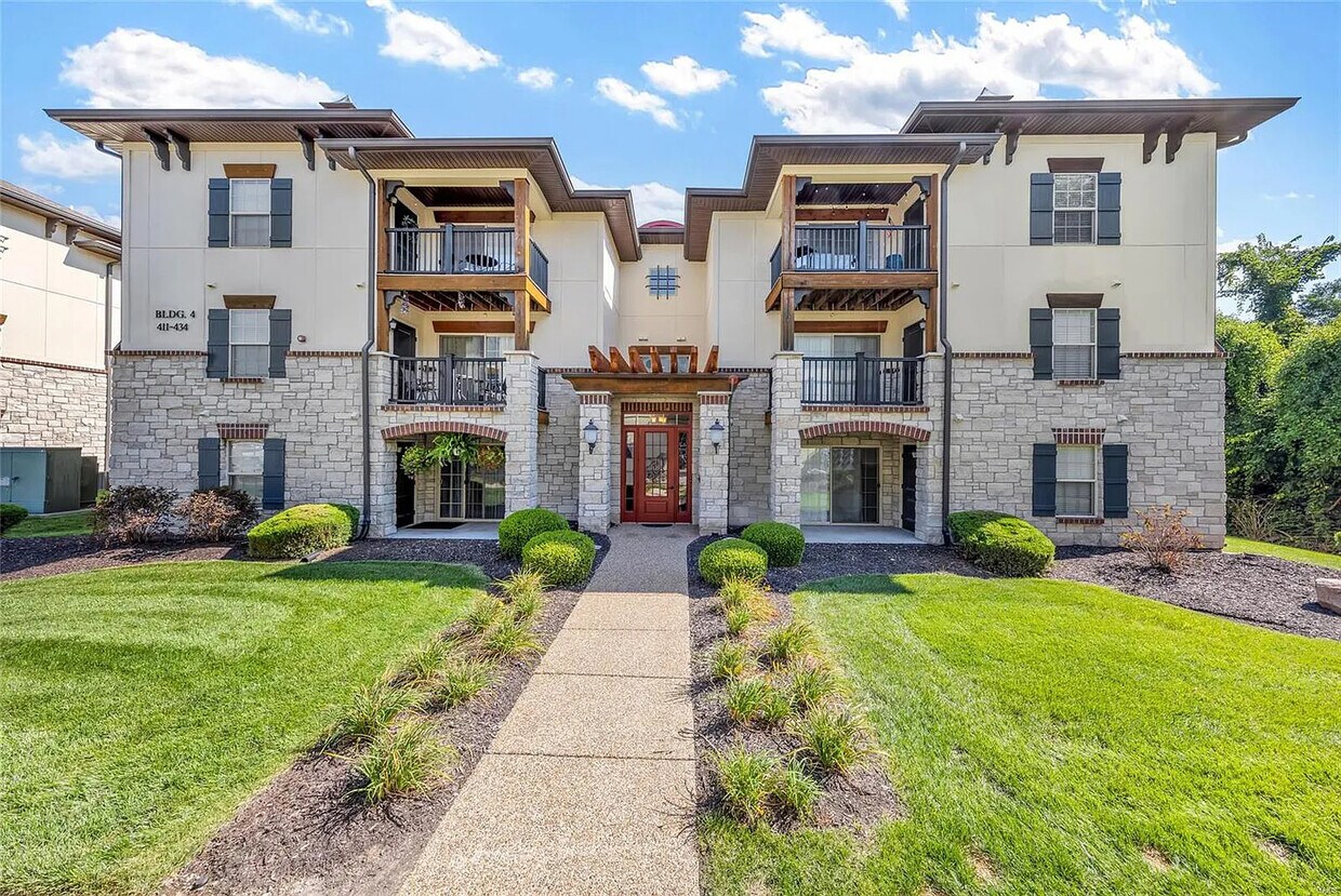 433 Bordeaux Way Unit 433, Saint Peters, MO 63376 Apartments in Saint