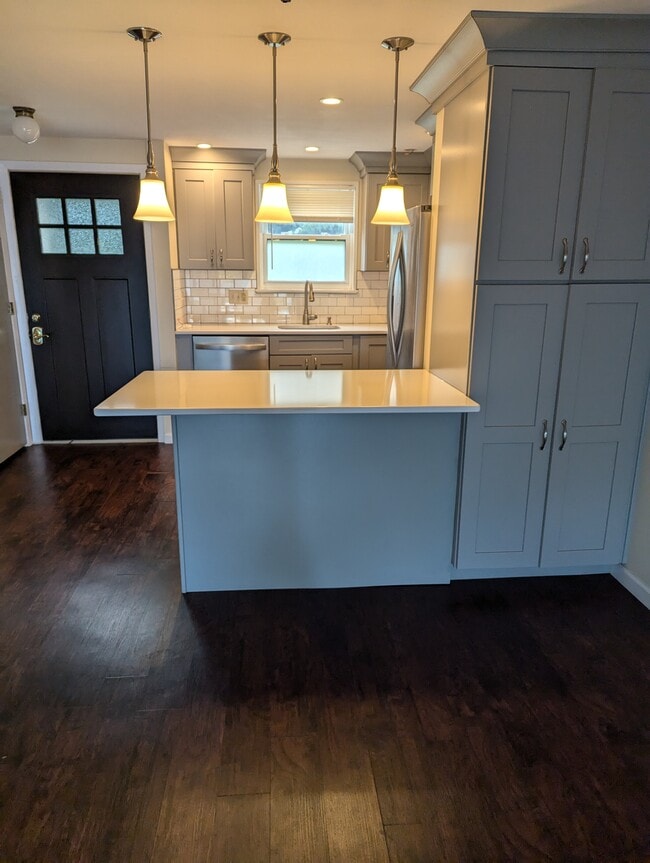 Building Photo - 38 Chestnut Hls