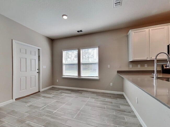 Building Photo - 1207 Coastal Mdw Trl