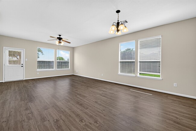 Foto del edificio - 7219 Anaquitas Creek Ct