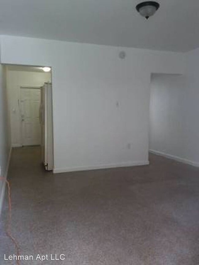Building Photo - Studio, 1 bath Apartment - 1111-1125 Shara...